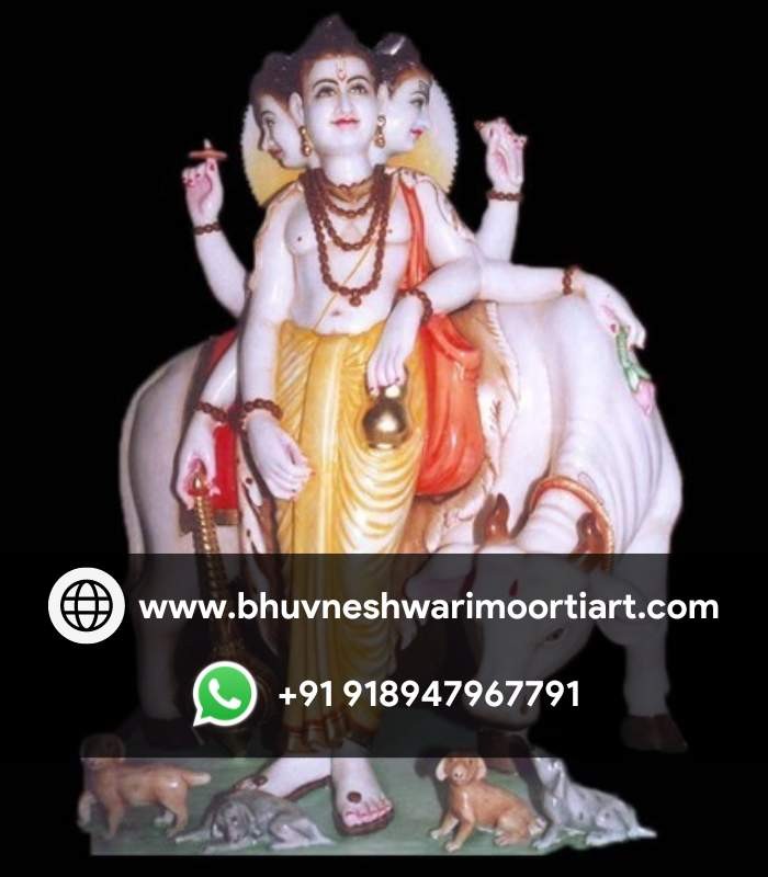 White Marble Dattatreya Moorti