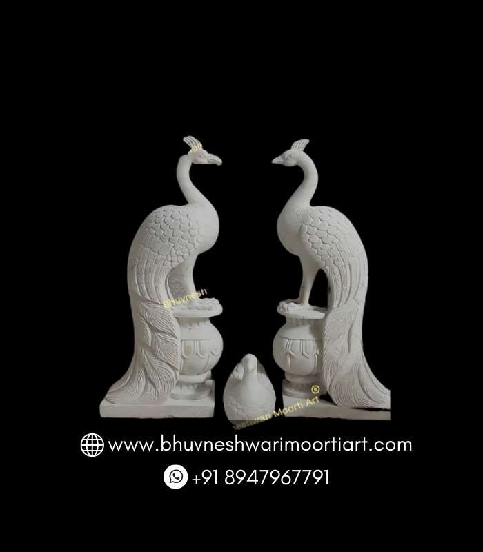 Peacock Pair Statue